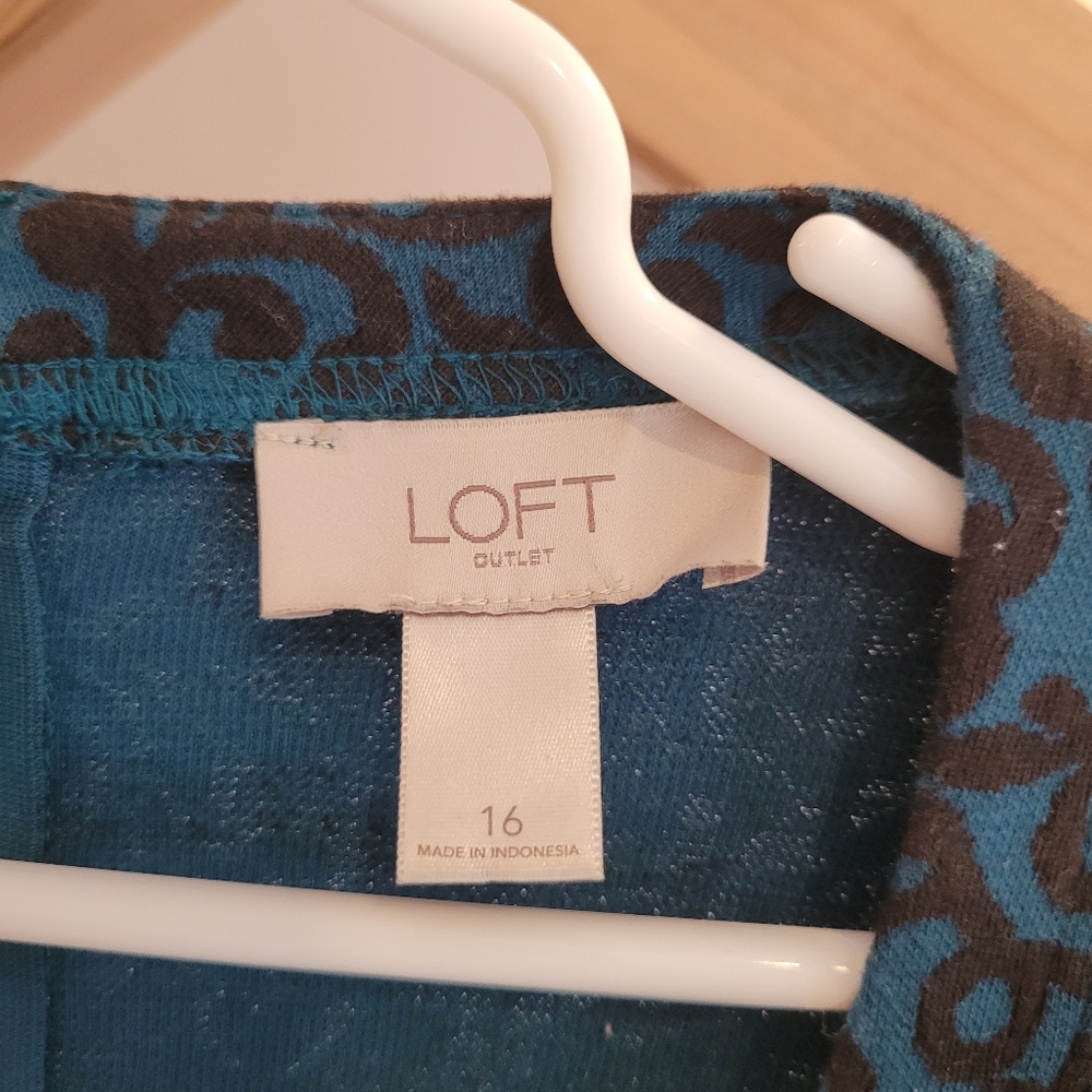 LOFT Dress - Picture 3 of 3